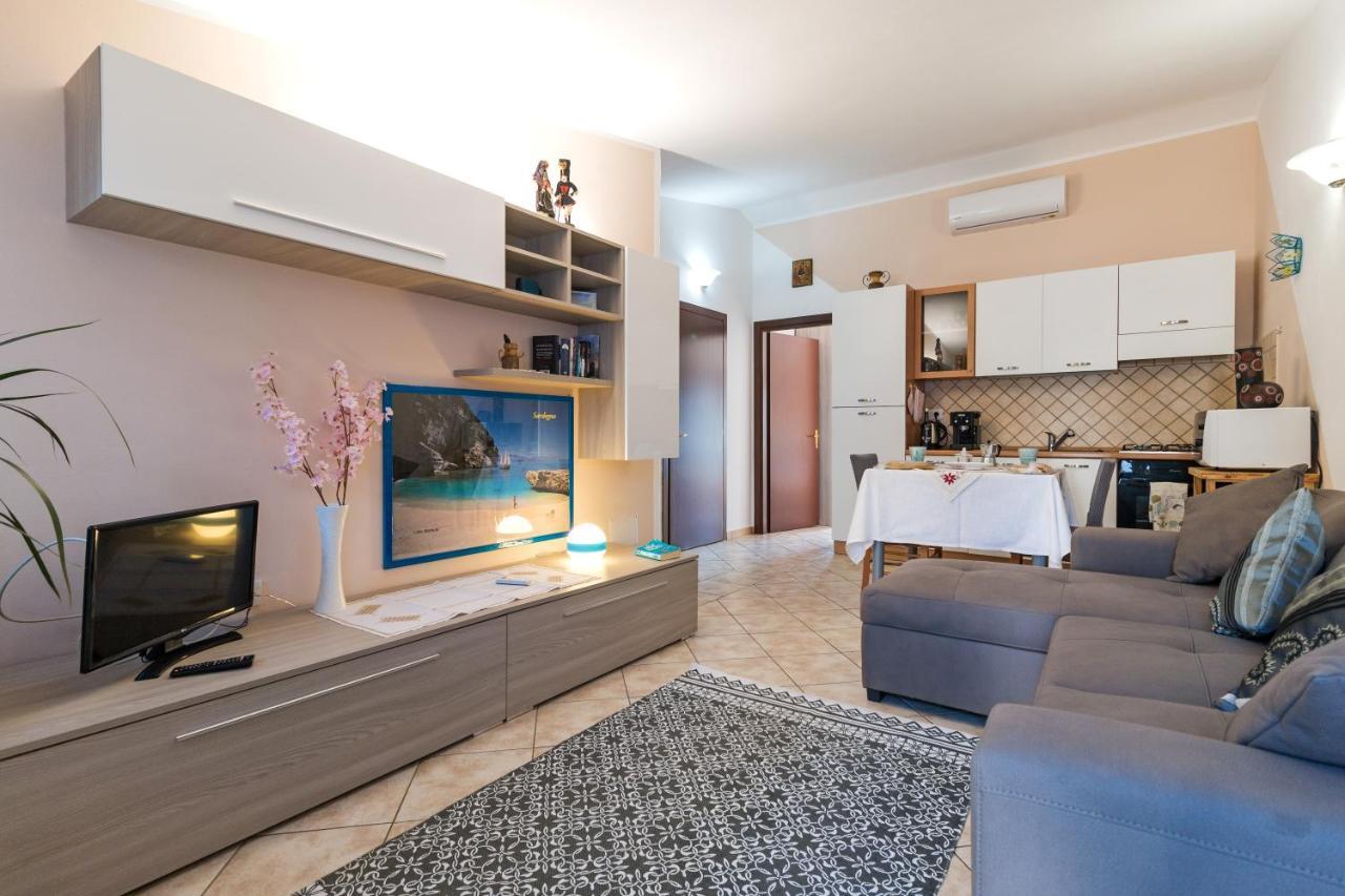 Sebastian House Apartment Cala Gonone Exterior photo