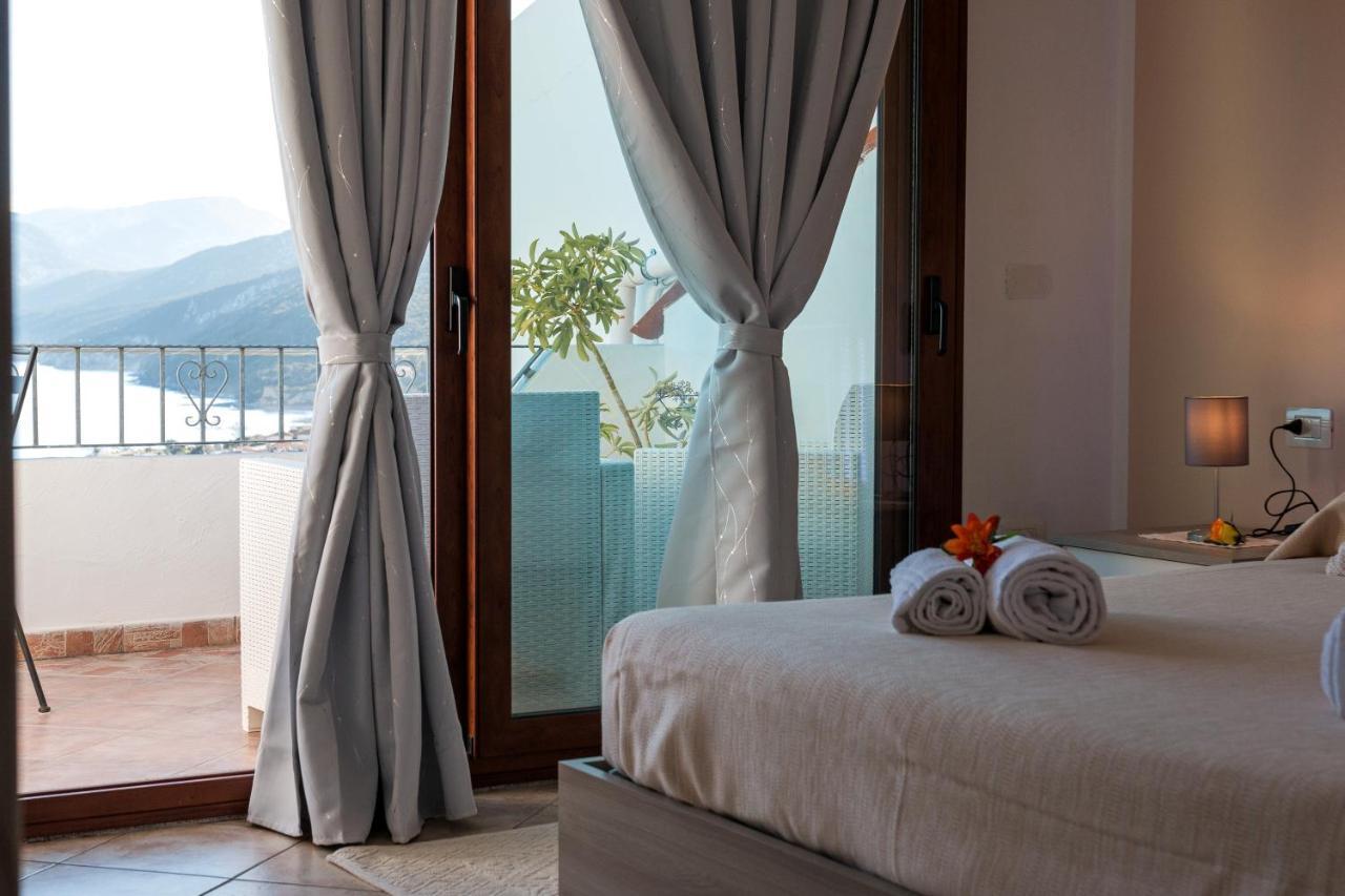 Sebastian House Apartment Cala Gonone Exterior photo